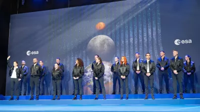 Les astronautes de la promotion 2022 de l'ESA Les astronautes de la promotion 2022 de l'ESA