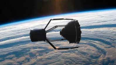 Vue d'artiste du chasseur au-dessus de la Terre Vue d'artiste du chasseur au-dessus de la Terre