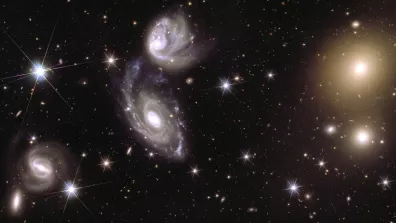 Différentes galaxies capturées par le télescope spatial EUCLID  Différentes galaxies capturées par le télescope spatial EUCLID