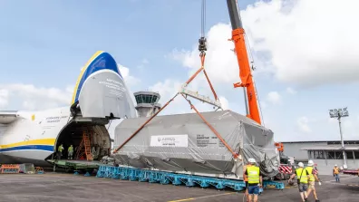 Arrivée du satellite optique CSO-3 en Guyane. Arrivée du satellite optique CSO-3 en Guyane.