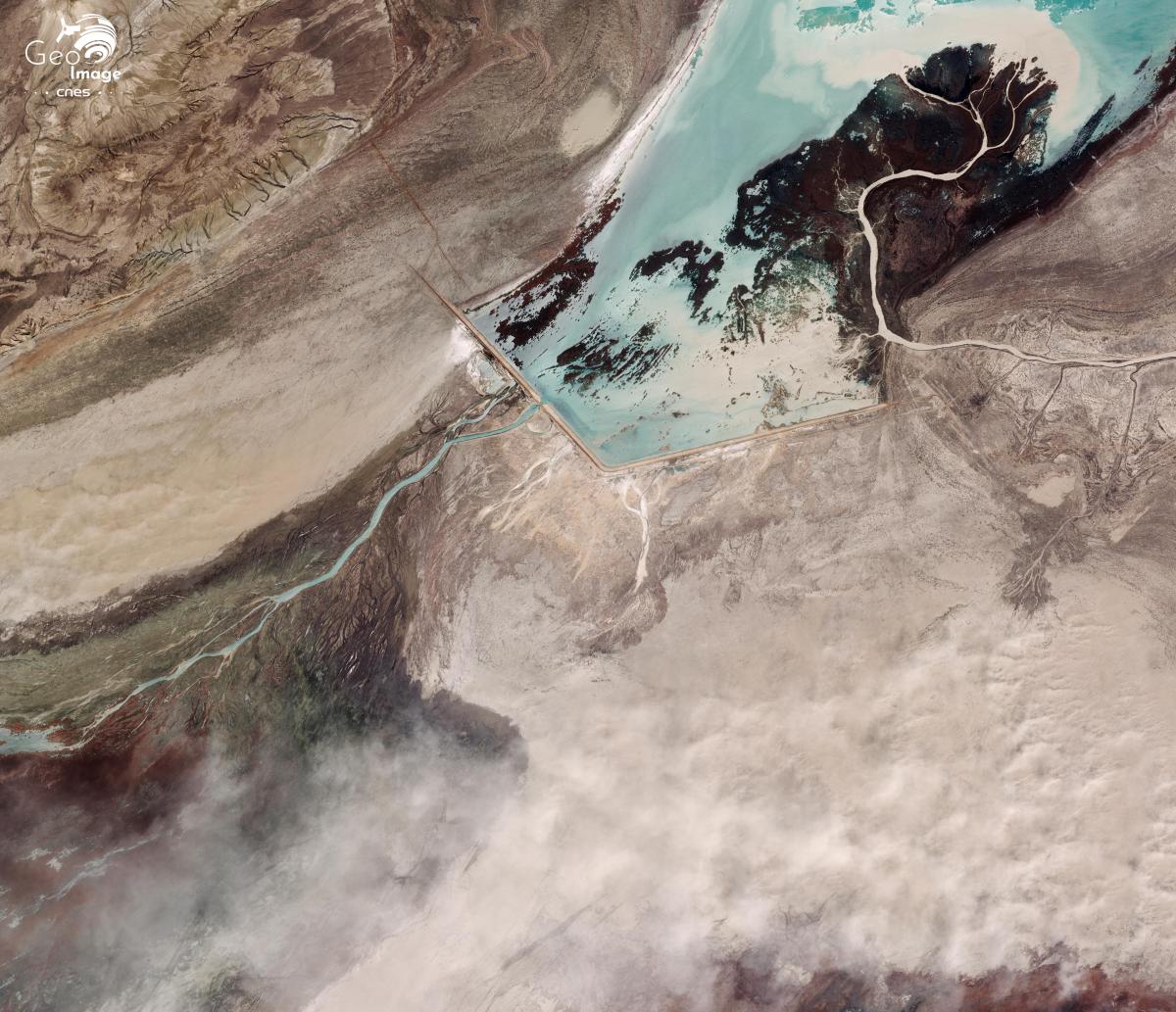 Image satellite de la petite mer d’Aral Image satellite de la petite mer d’Aral