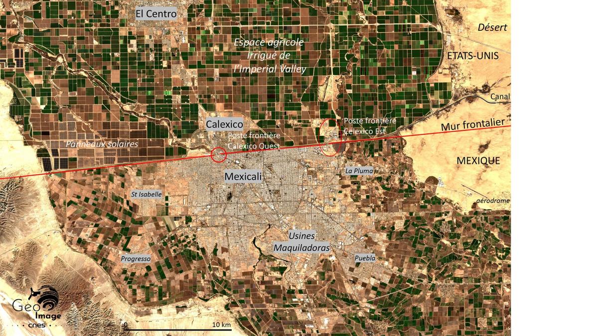 Image satellite de la frontière américano-mexicaine Image satellite de la frontière américano-mexicaine
