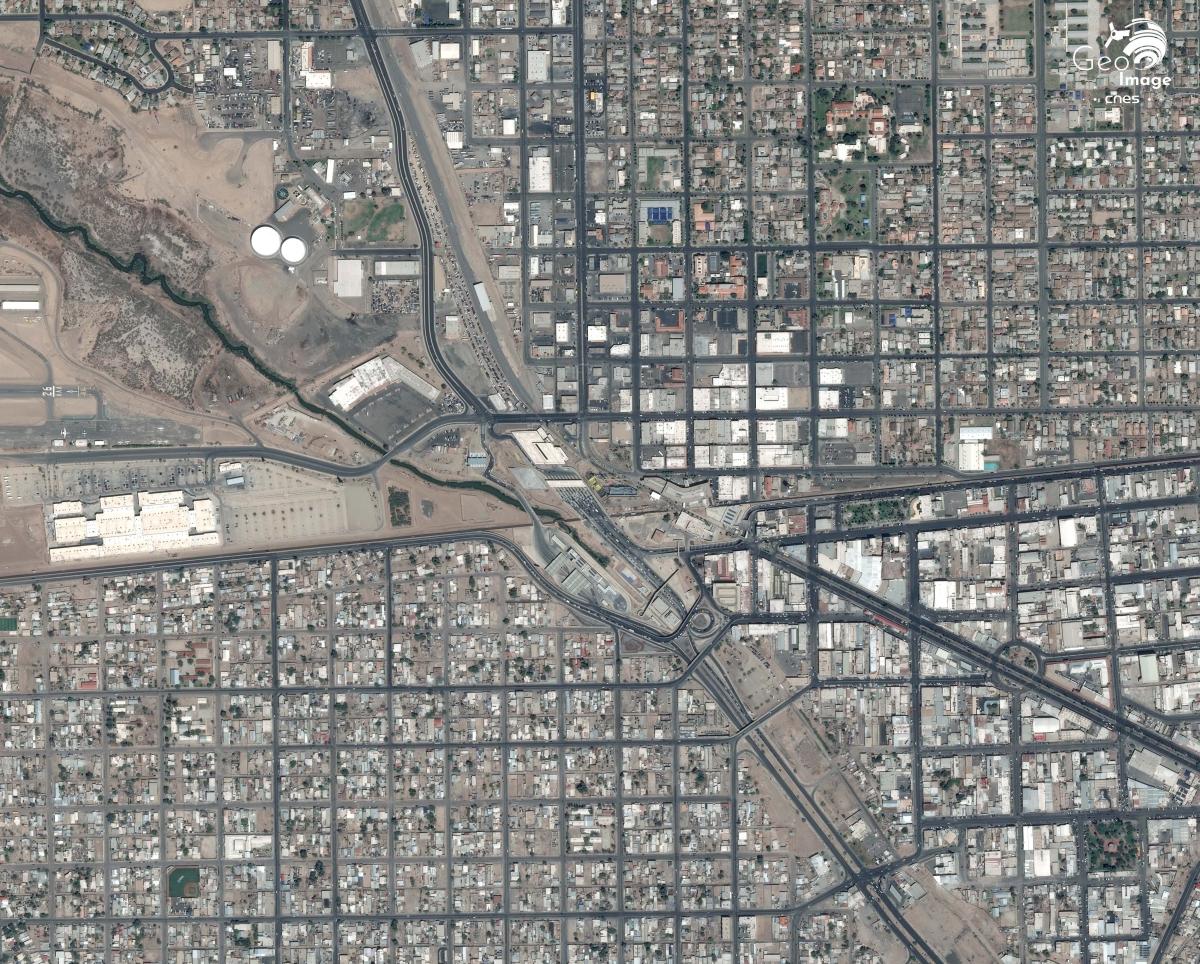 Image satellite de la frontière américano-mexicaine Image satellite de la frontière américano-mexicaine