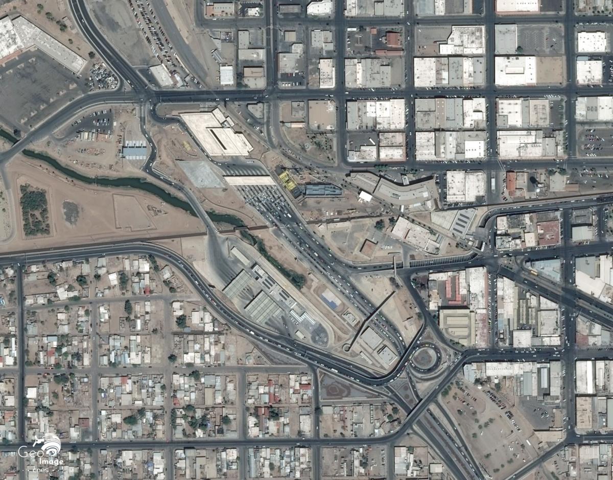 Image satellite de la frontière américano-mexicaine Image satellite de la frontière américano-mexicaine