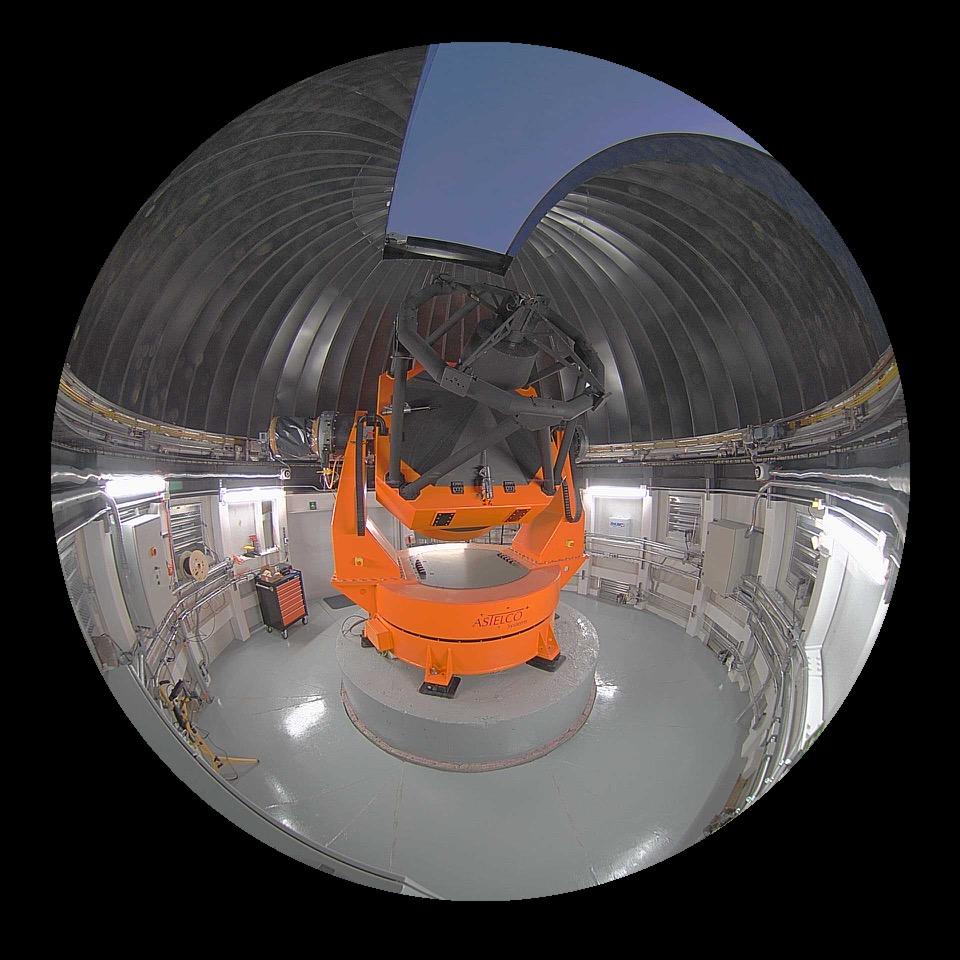 Téléscope robotique terrestre utilisé lors de la mission SVOM. Téléscope robotique terrestre utilisé lors de la mission SVOM.