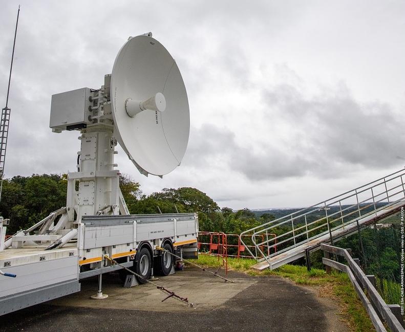 Le radar Amazonie à Pariacabo Le radar Amazonie à Pariacabo