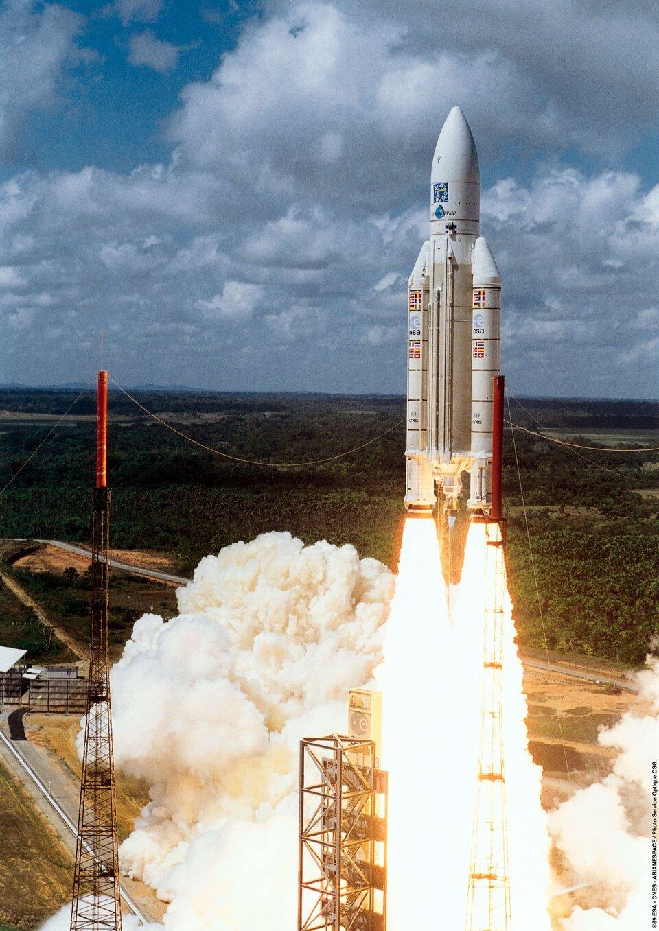 Décollage d'Ariane 5  Décollage d'Ariane 5