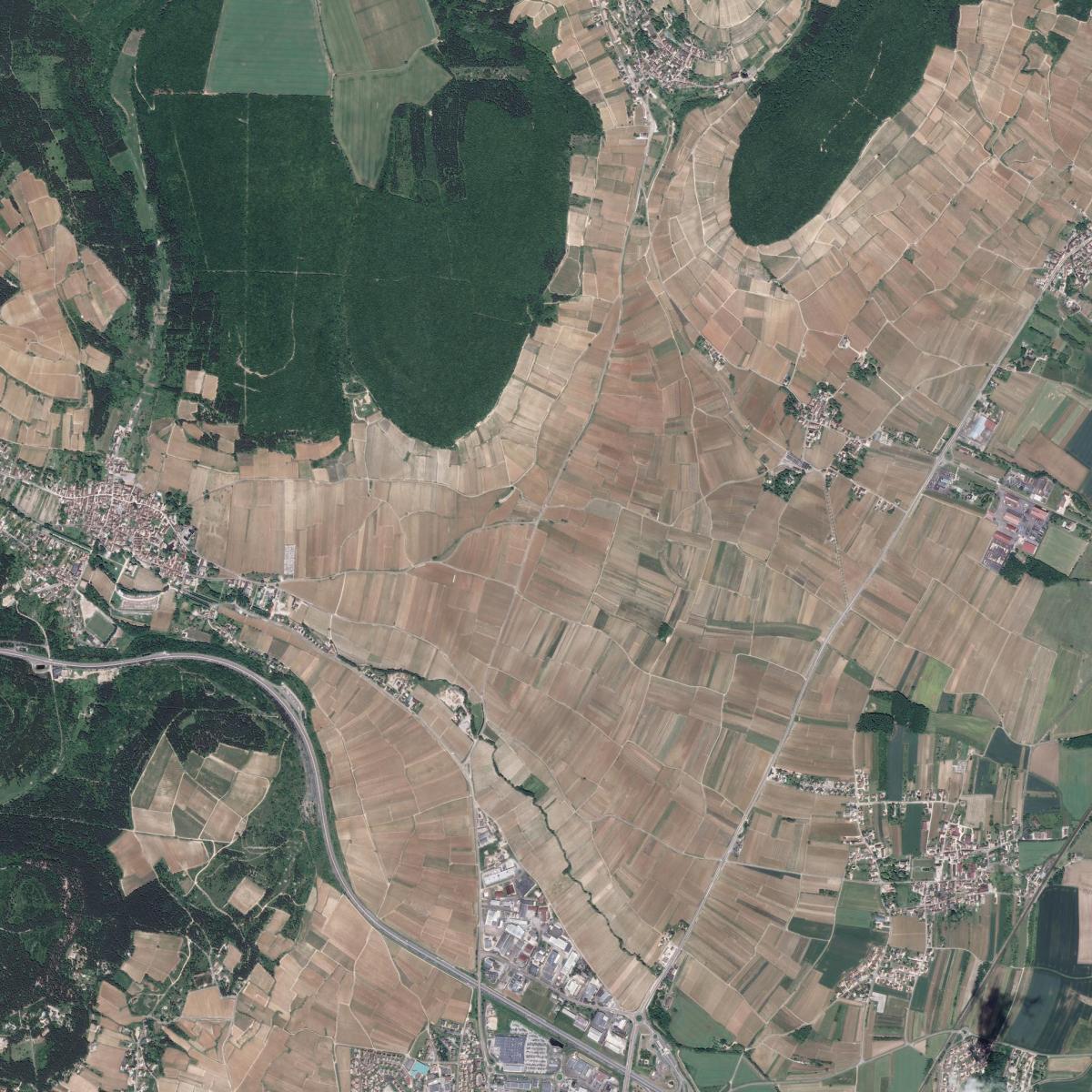 Image satellite de Savigny-les-Beaune Image satellite de Savigny-les-Beaune