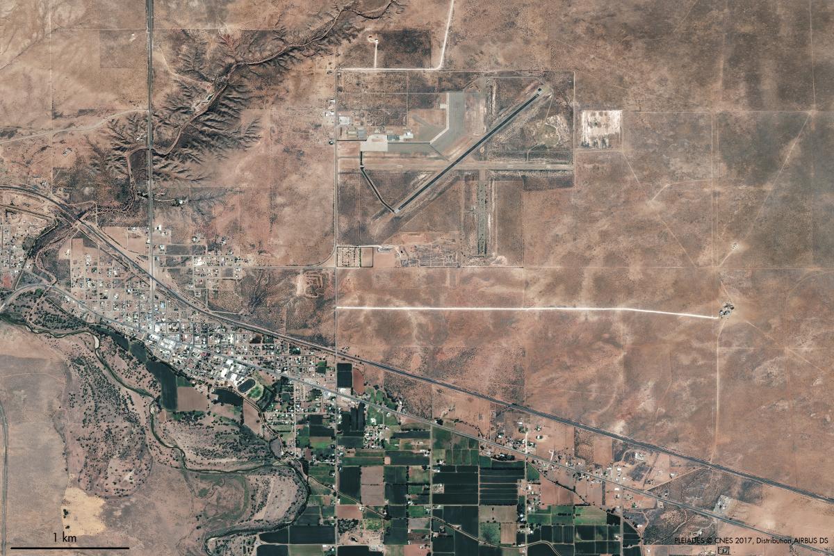 Image satellite de Fort Sumner dans le comté de Baca au centre-est de l’Etat fédéré du Nouveau-Mexique Image satellite de Fort Sumner dans le comté de Baca au centre-est de l’Etat fédéré du Nouveau-Mexique