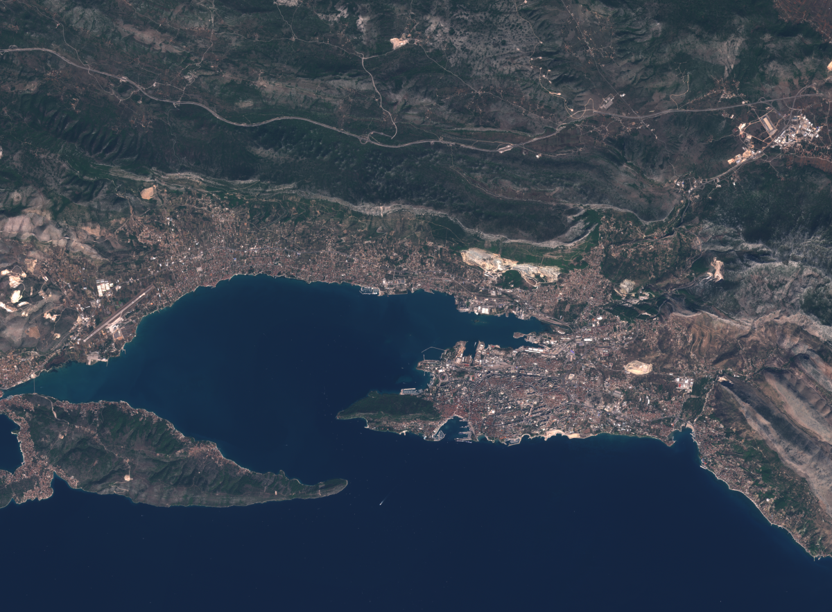 Image satellite de la ville de Split, située sur la côte dalmate en Croatie Image satellite de la ville de Split, située sur la côte dalmate en Croatie