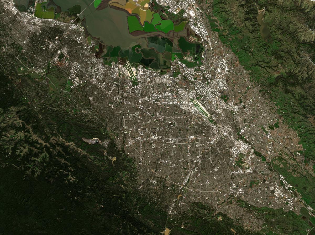 Image satellite de la baie de San Francisco en Californie