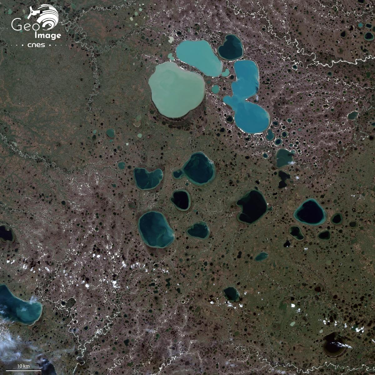 Image satellite de la péninsule de Yamal Image satellite de la péninsule de Yamal