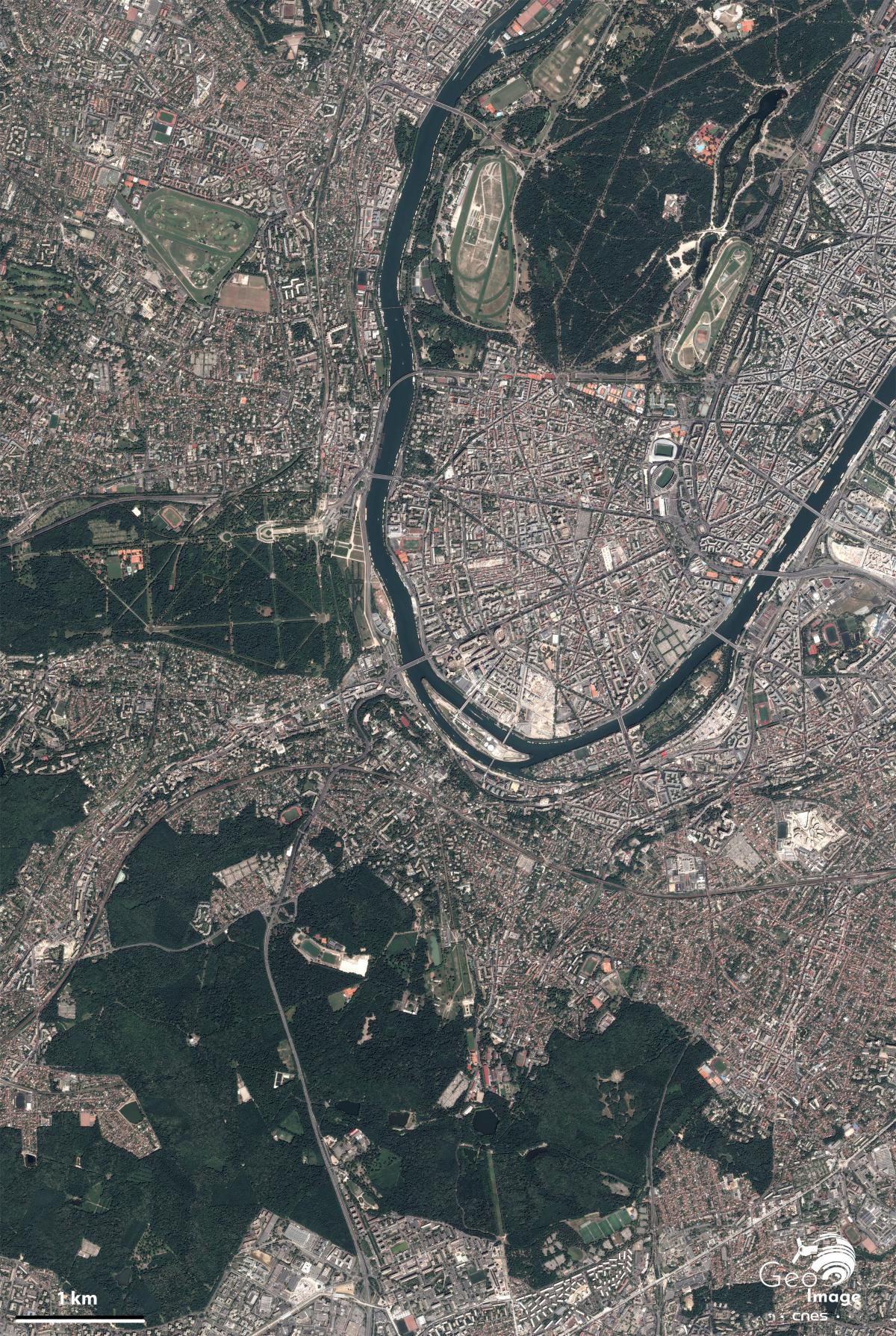 Image satellite de la banlieue Sud-Ouest de Paris Image satellite de la banlieue Sud-Ouest de Paris