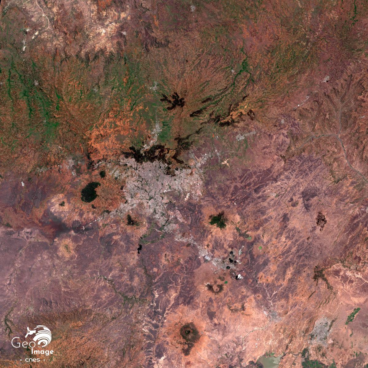 Image satellite de l’agglomération d’Addis Abeba Image satellite de l’agglomération d’Addis Abeba