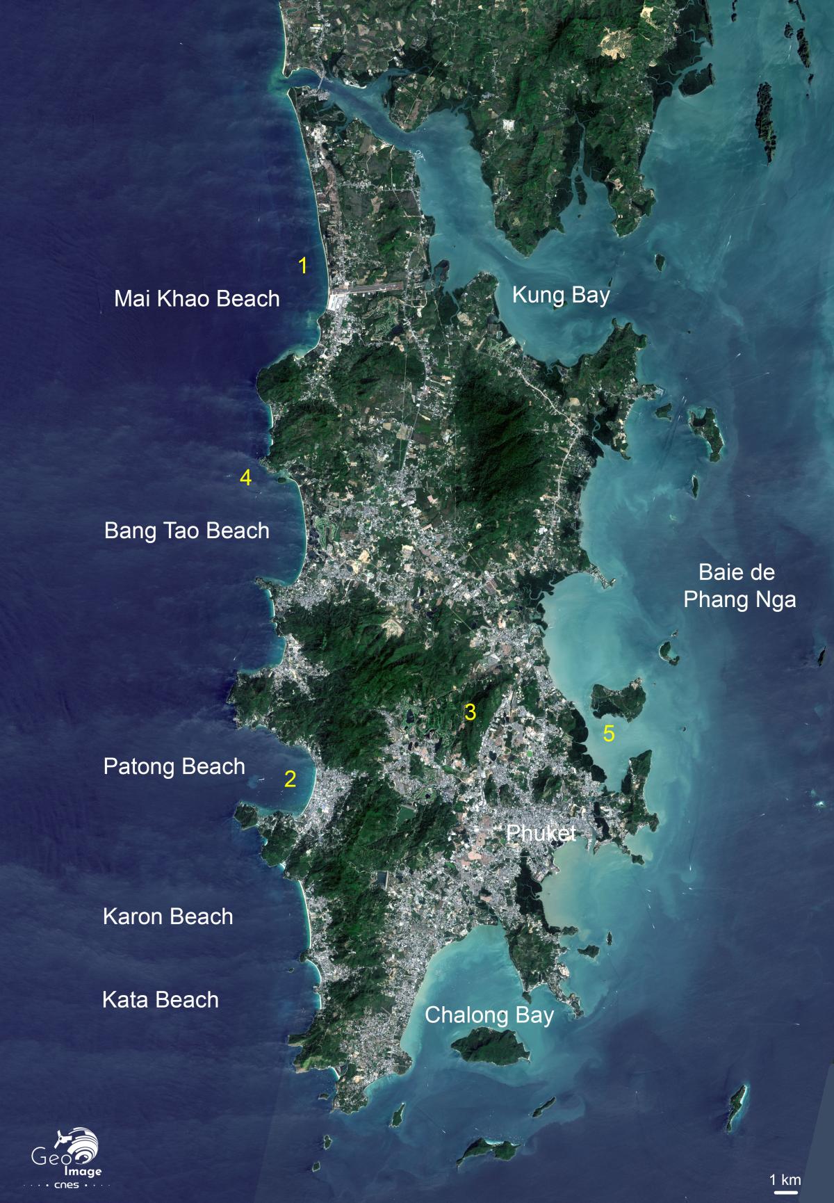 Image satellite de la mer d'Andaman, cette image de Phuket en Thaïlande