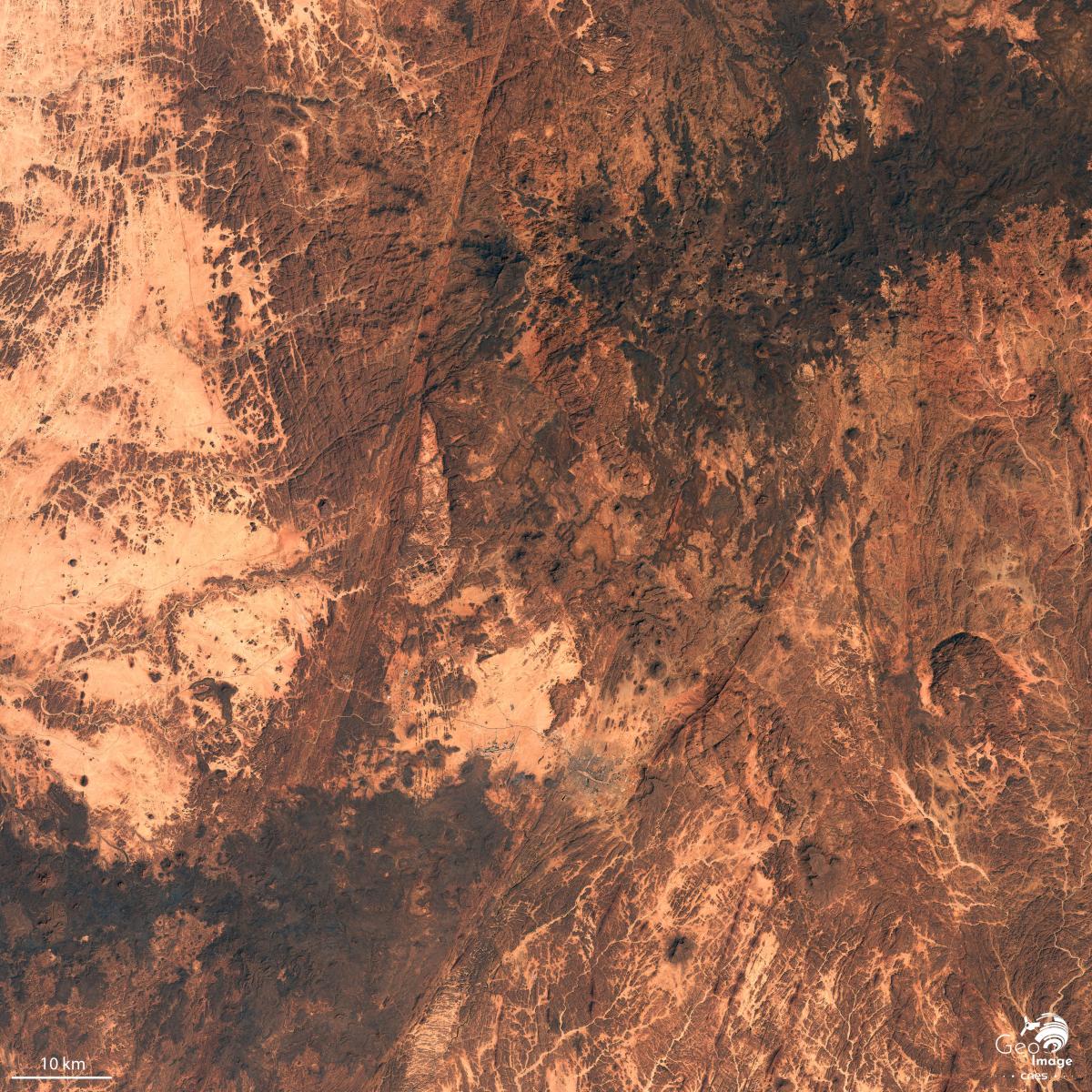 Image satellite de Tamanrasset, capitale des Touaregs située dans le Sud de l'Algérie Image satellite de Tamanrasset, capitale des Touaregs située dans le Sud de l'Algérie