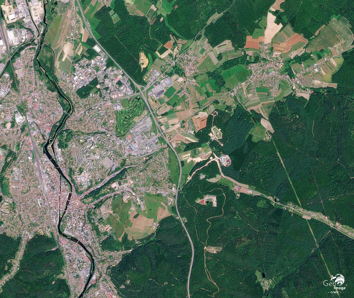 Image satellite de Epinal - Jeuxey