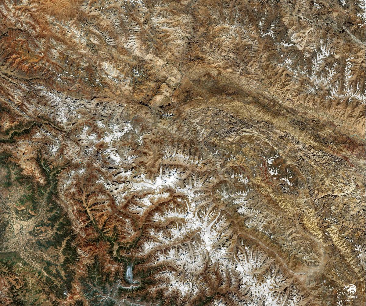 Image satellite de la région de Kargil, dans l'Himalaya Image satellite de la région de Kargil, dans l'Himalaya