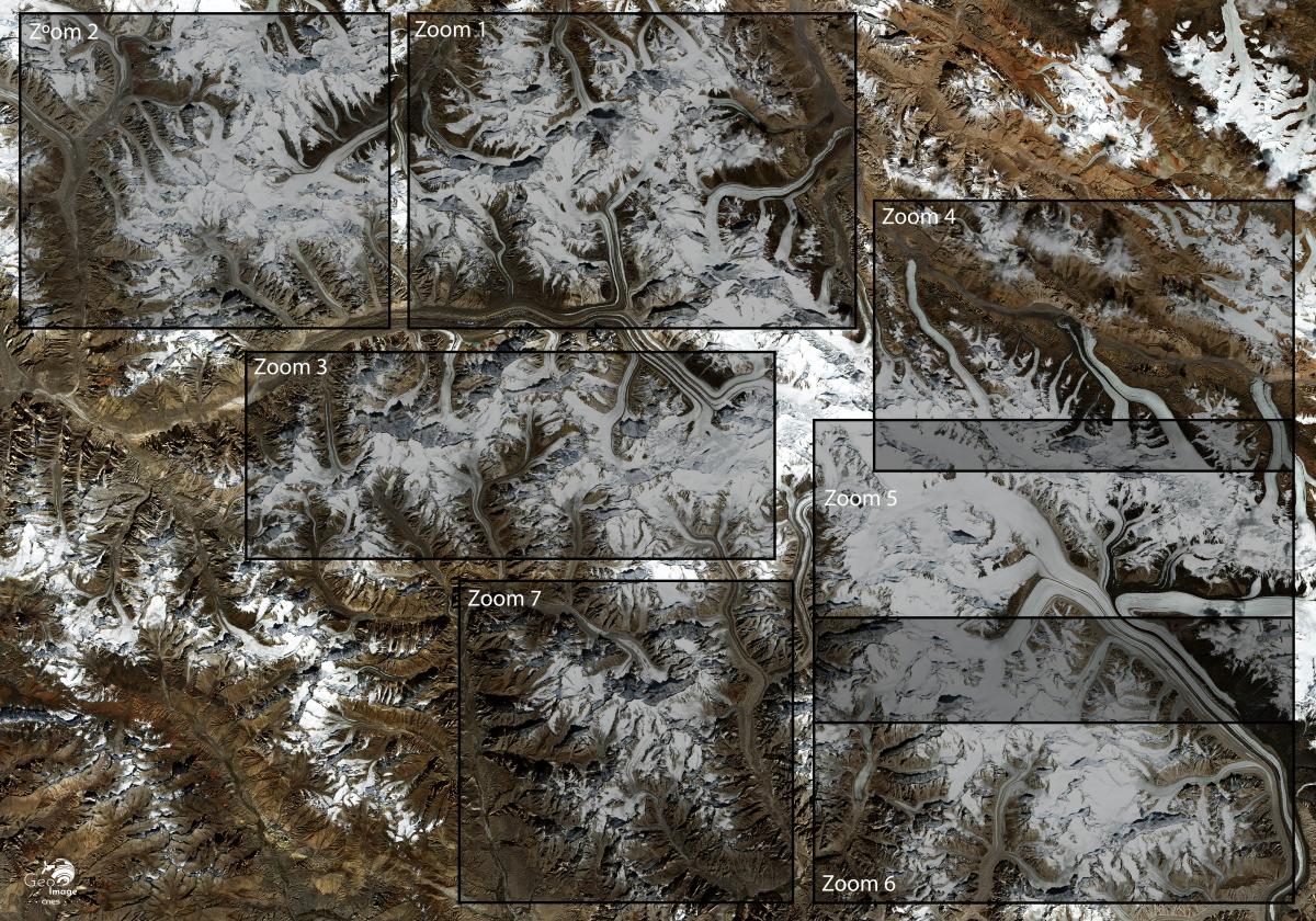 Image satellite de la chaîne himalayenne Image satellite de la chaîne himalayenne