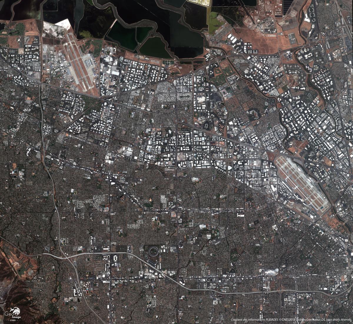 Image satellite de la baie de San Francisco en Californie