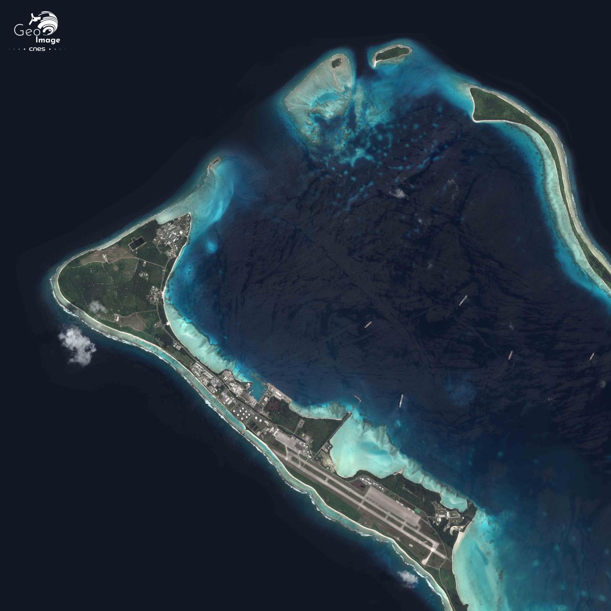 image satellite de la base aéronavale de Diégo Garcia image satellite de la base aéronavale de Diégo Garcia