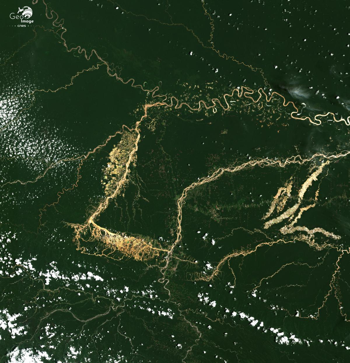 Image satellite de Madre de Dios Image satellite de Madre de Dios