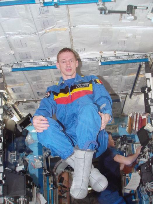 Photo de Frank De Winne, astronaute belge, dans l'ISS Photo de Frank De Winne, astronaute belge, dans l'ISS
