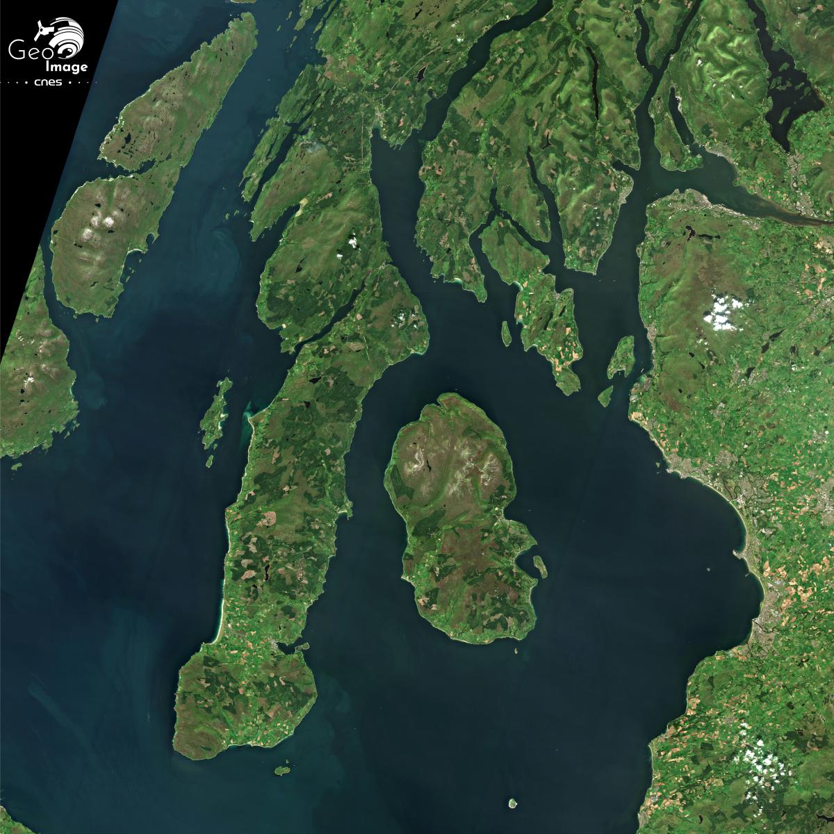Image satellite de l''île d'Arran, en Écosse Image satellite de l''île d'Arran, en Écosse