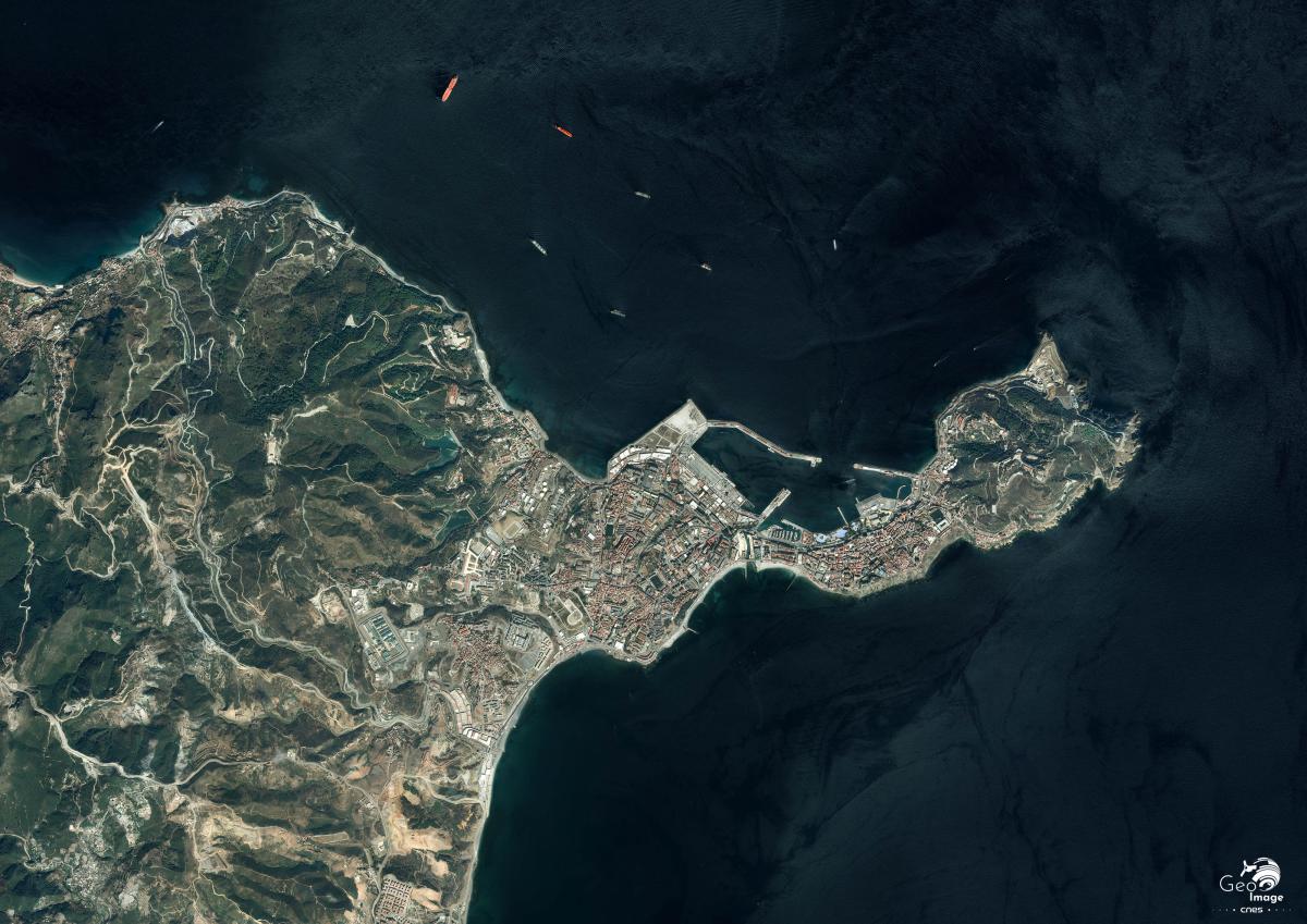 Image satellite de Ceuta, enclave espagnole Image satellite de Ceuta, enclave espagnole