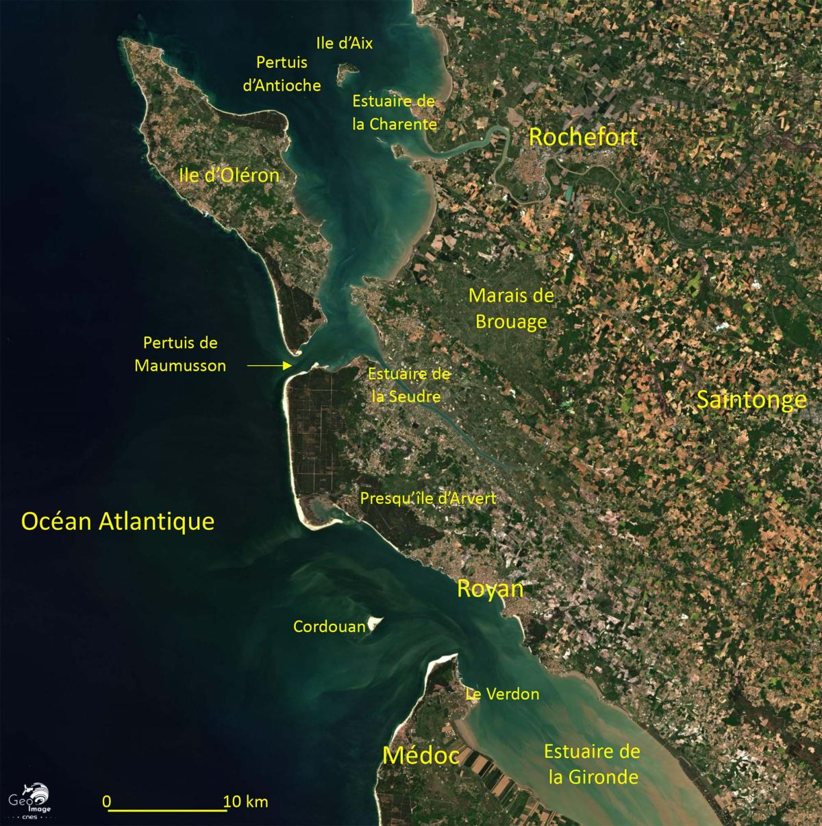 Image satellite entre l’île d’Oléron, Marenne-Oléron et l’estuaire de la Gironde Image satellite entre l’île d’Oléron, Marenne-Oléron et l’estuaire de la Gironde