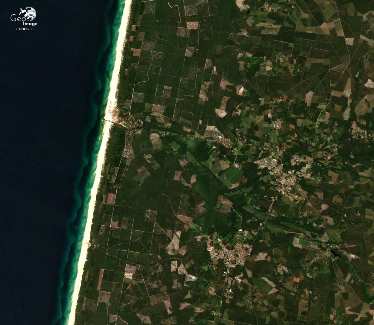 Image satellite des Landes