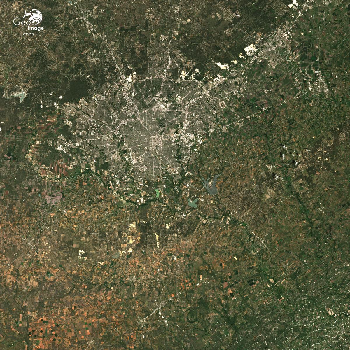 Image satellite de San-Antonio, dans le sud de l'État du Texas aux États-Unis
