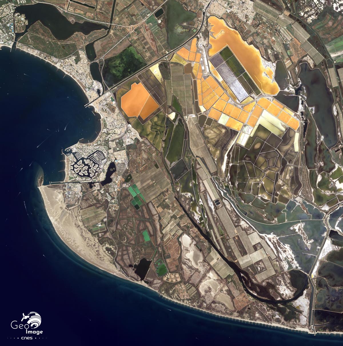 Image satellite du Grau-du-Roi en Petite Camargue Image satellite du Grau-du-Roi en Petite Camargue